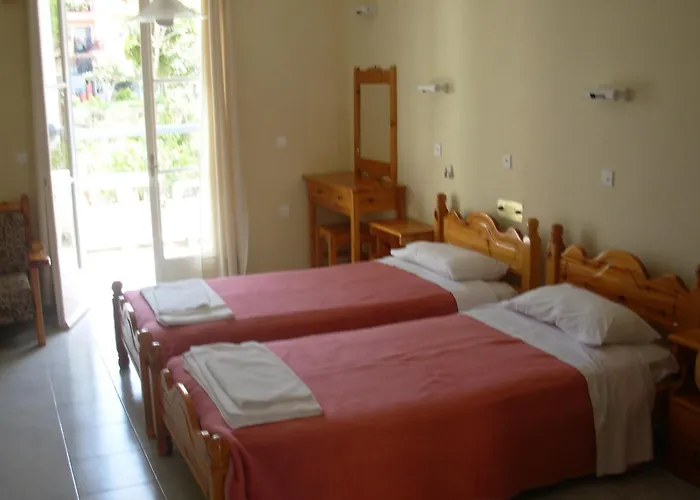 Louisa Apart Otel Poros (Kefalonia)