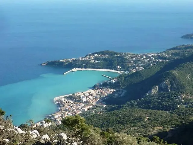 Louisa Apart Otel Poros (Kefalonia)