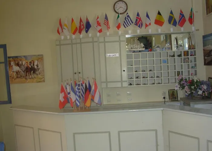 Louisa Apart Otel Poros (Kefalonia)