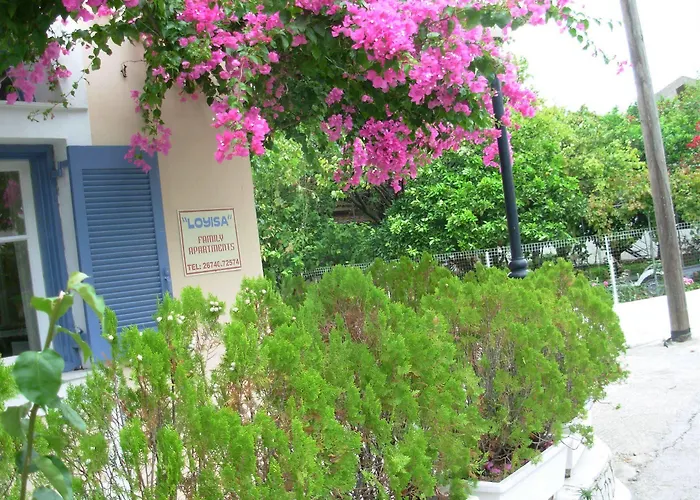 Louisa Apart Otel Poros (Kefalonia)